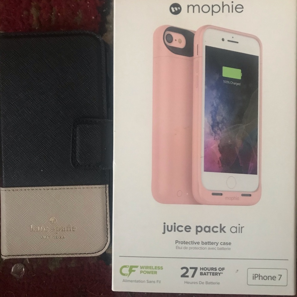 MOPHIE AIR CHARGING CASE